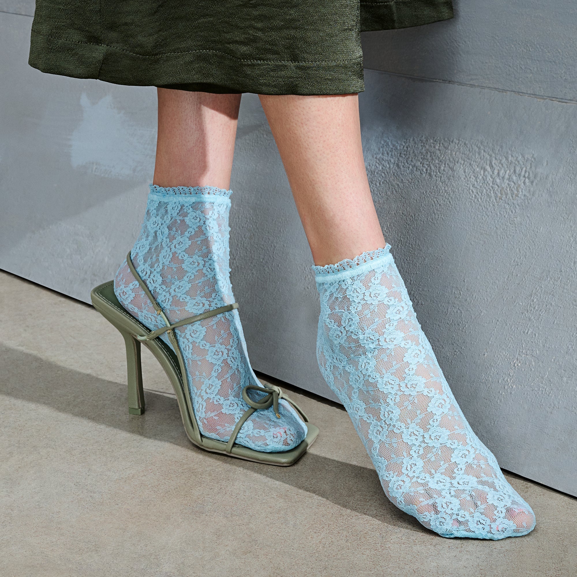 Floral Lace  Quarter Socks