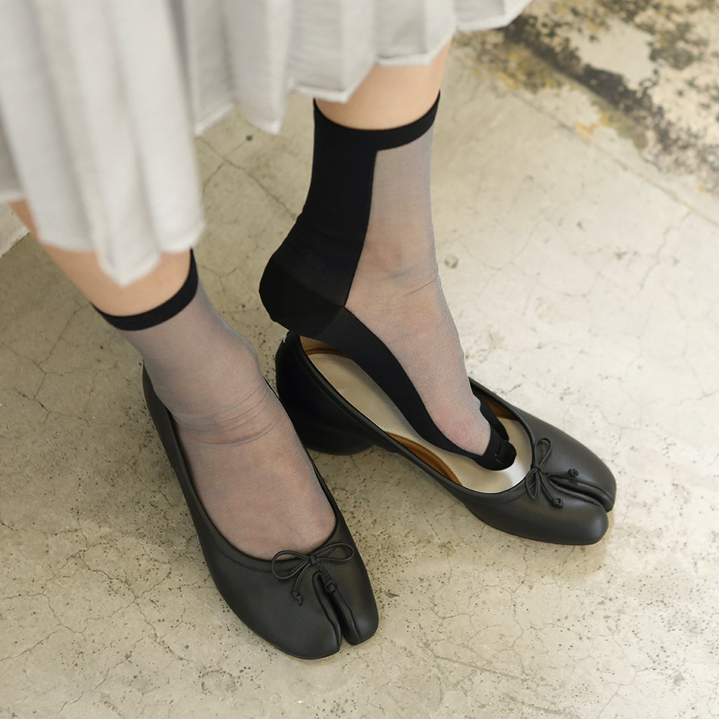 Two-Tone Tabi  Crew Socks