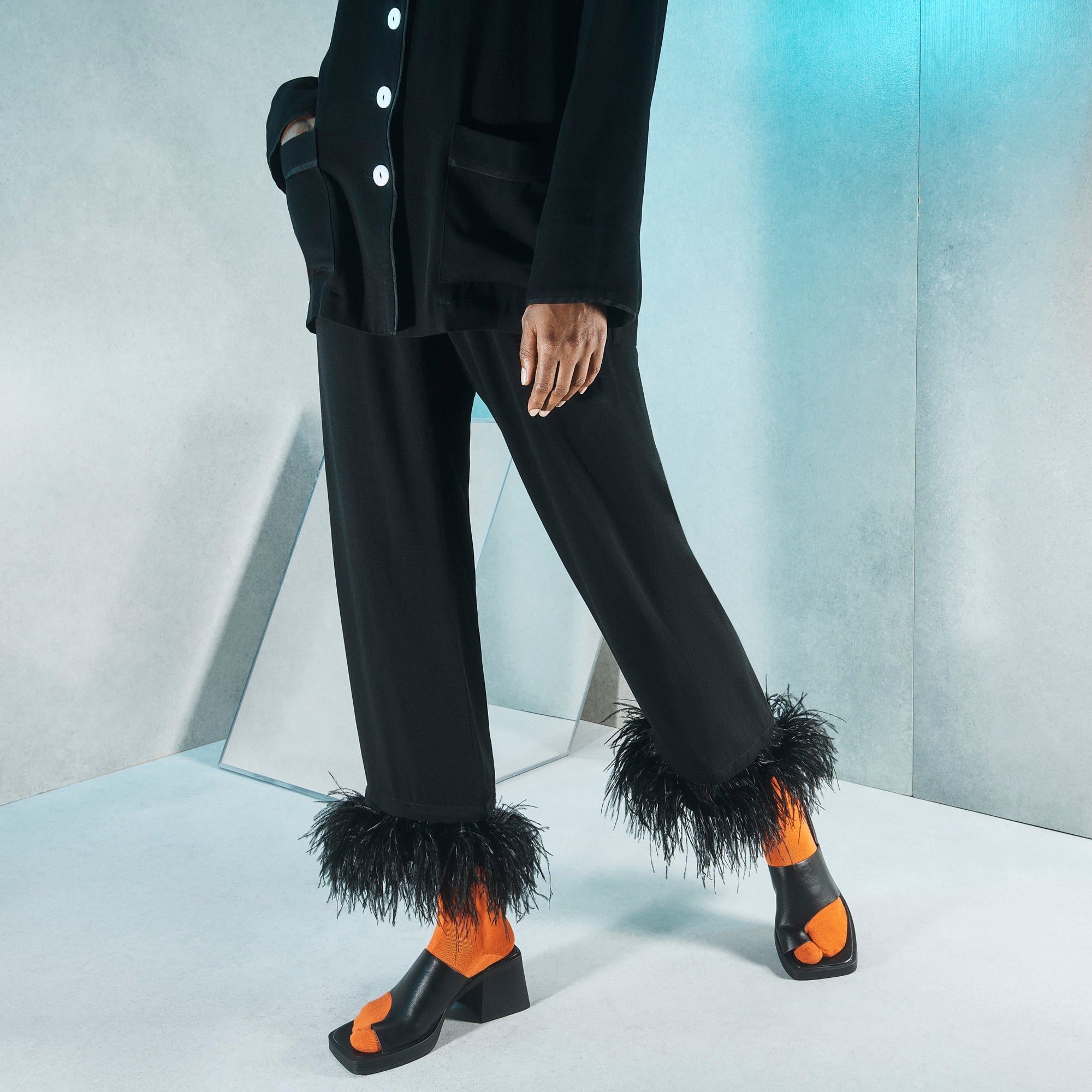 Super Extra Fine Merino Wool Tabi  Crew Socks