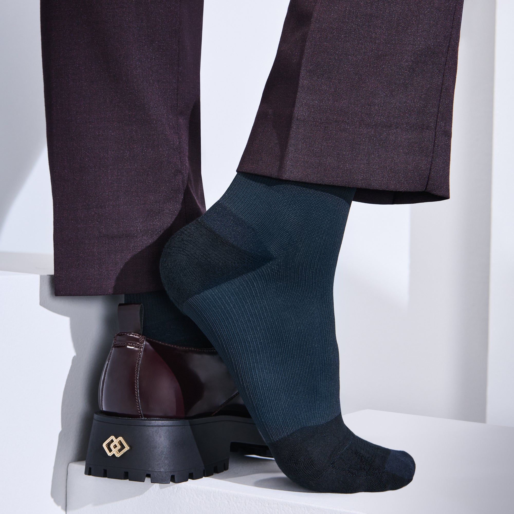 Supreme Everyday  Knee-High Socks