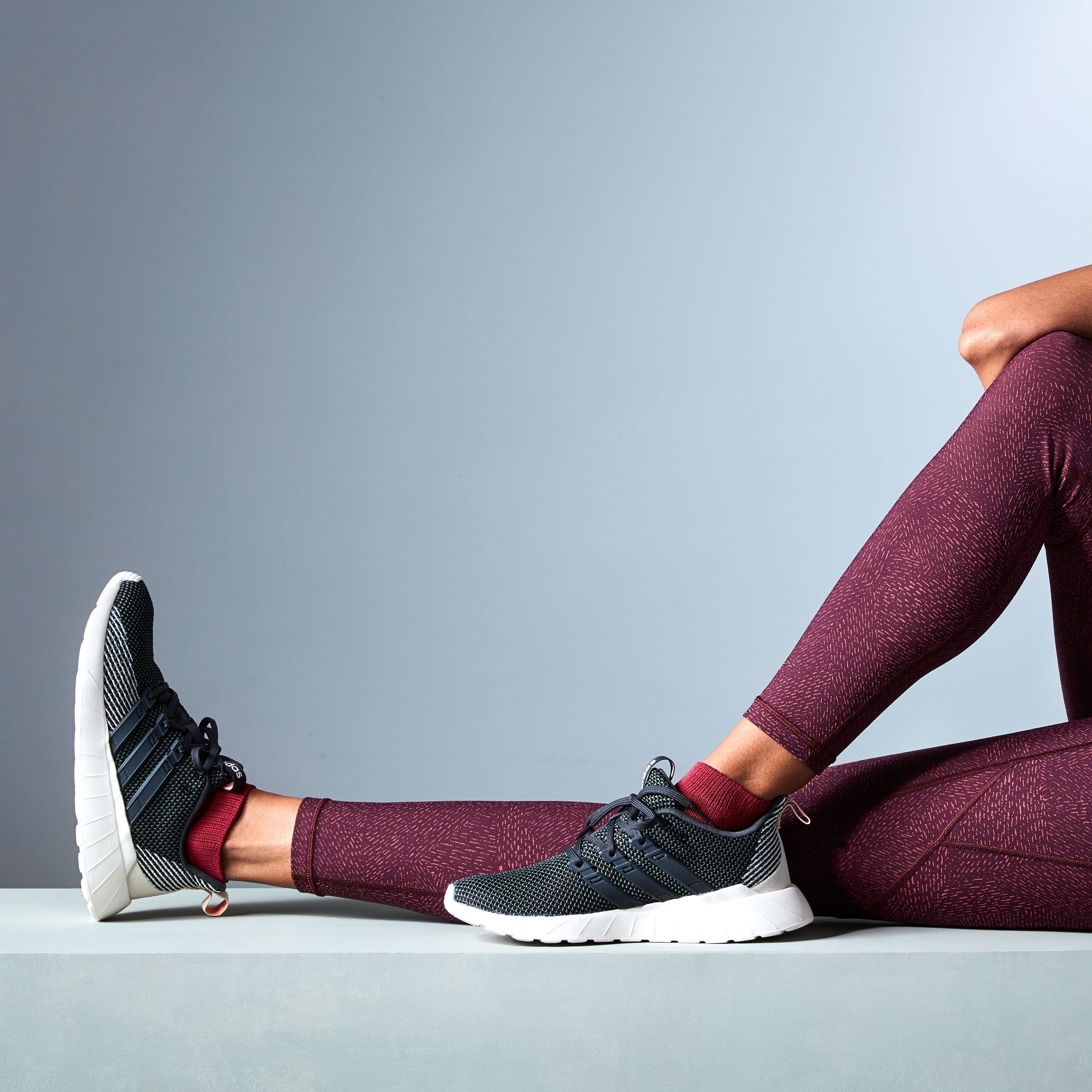 Signature Run Toe  Socks