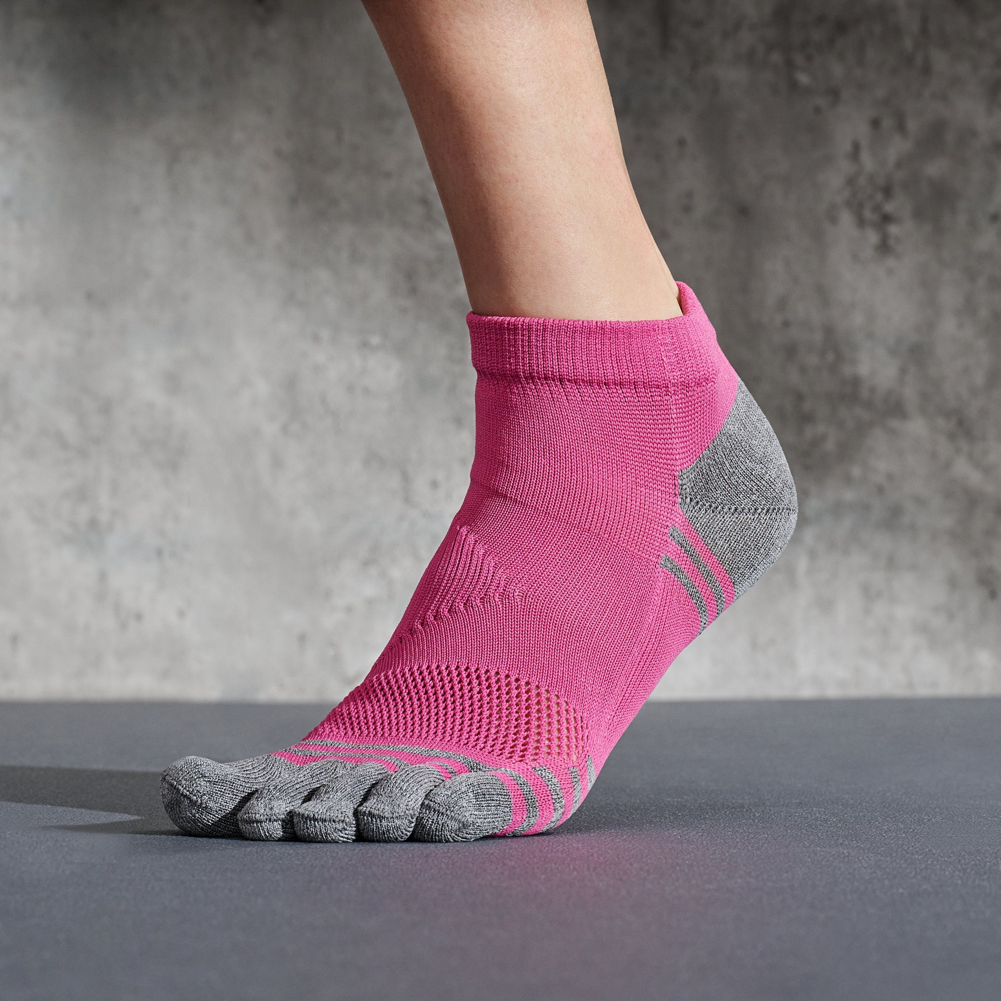 Super Fit Grip Run Toe  Socks