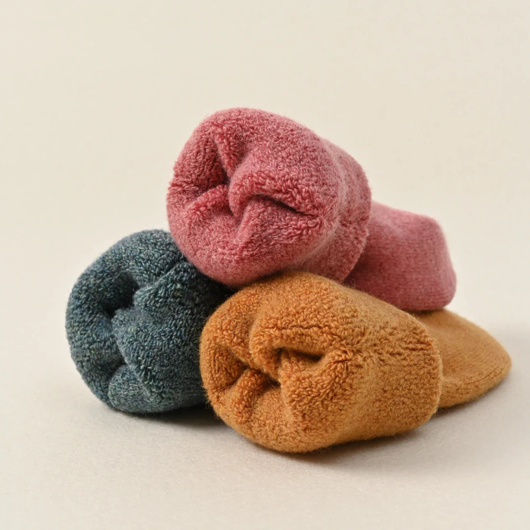 Women's wool cabin socks