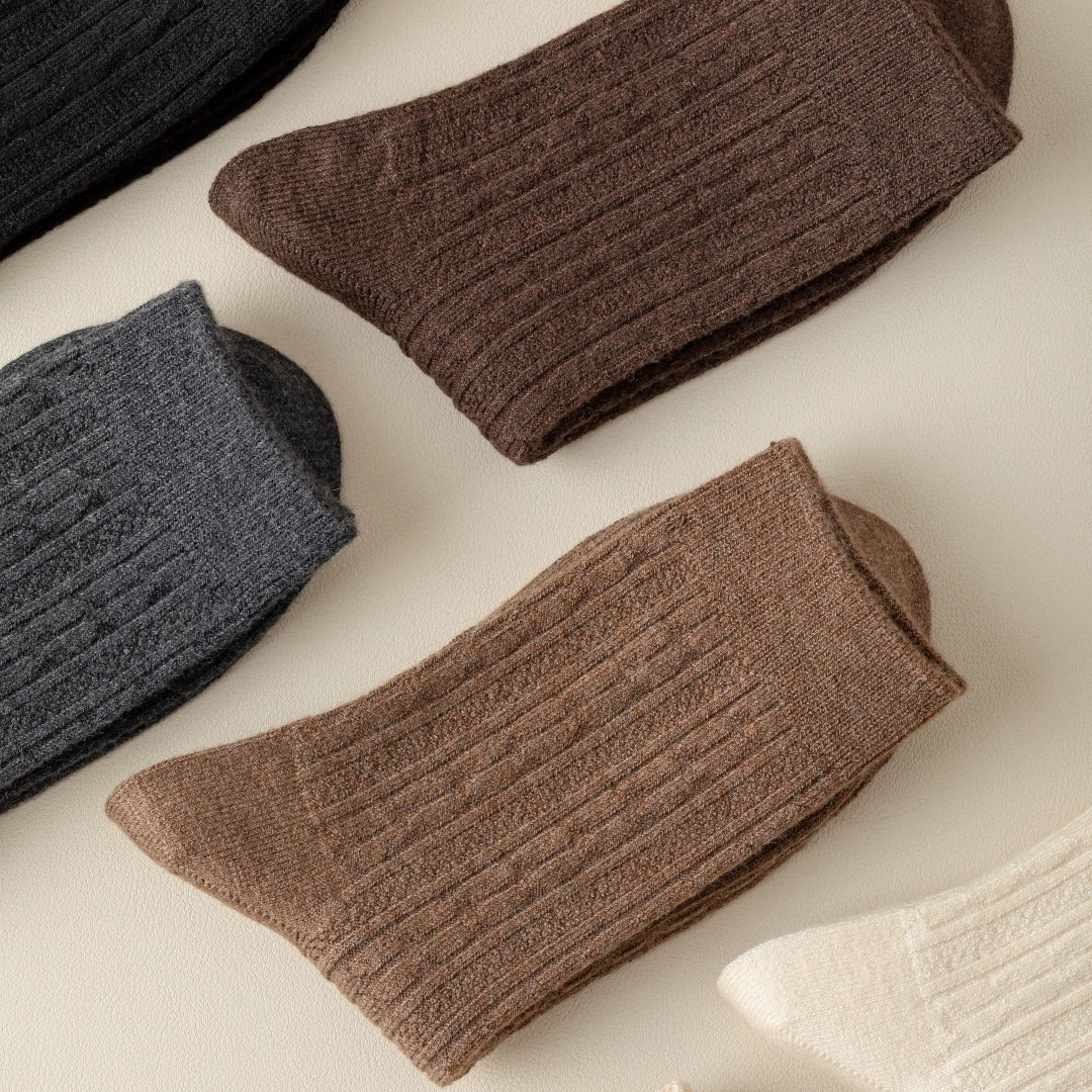 Vintage Cable Knit Crew