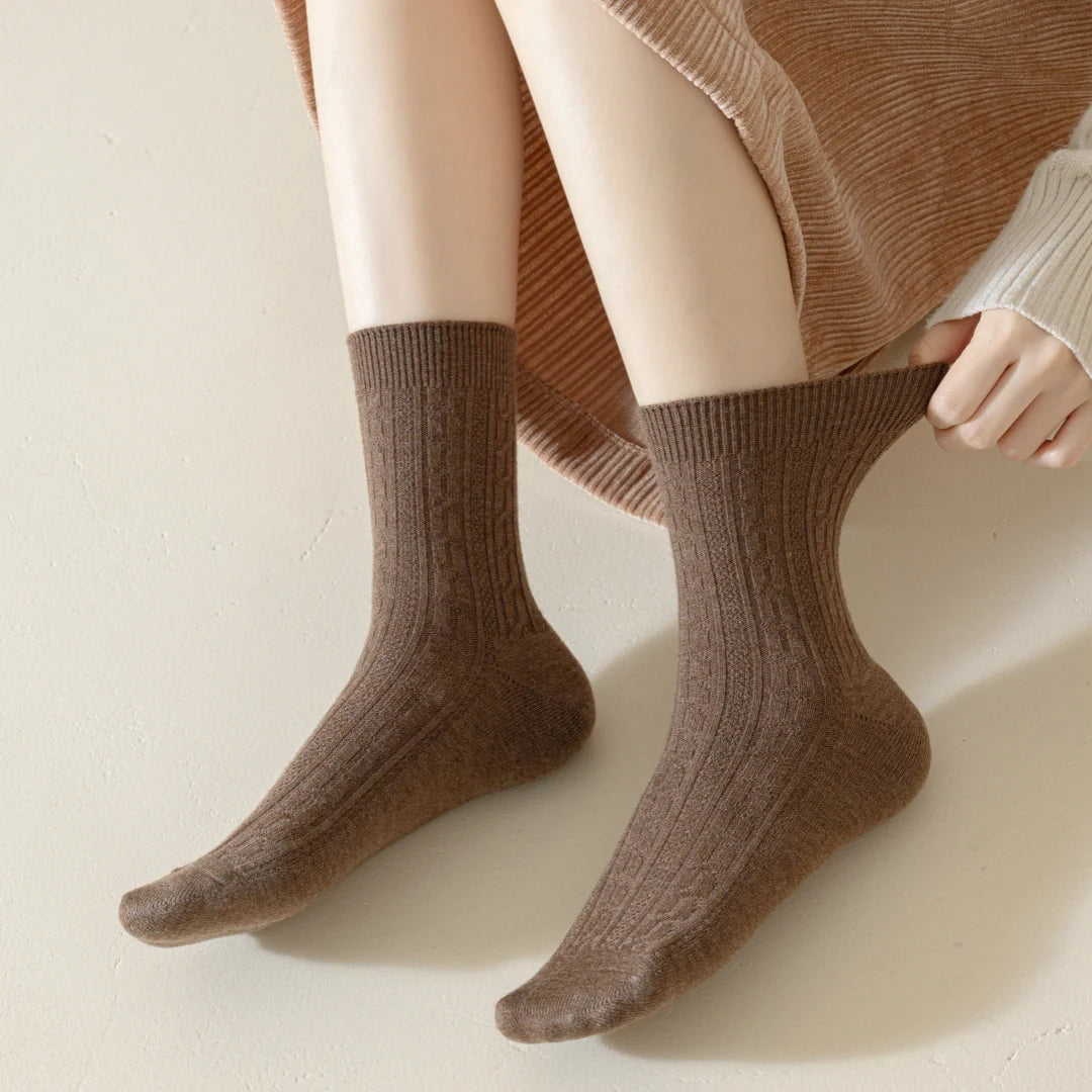 Vintage Cable Knit Crew