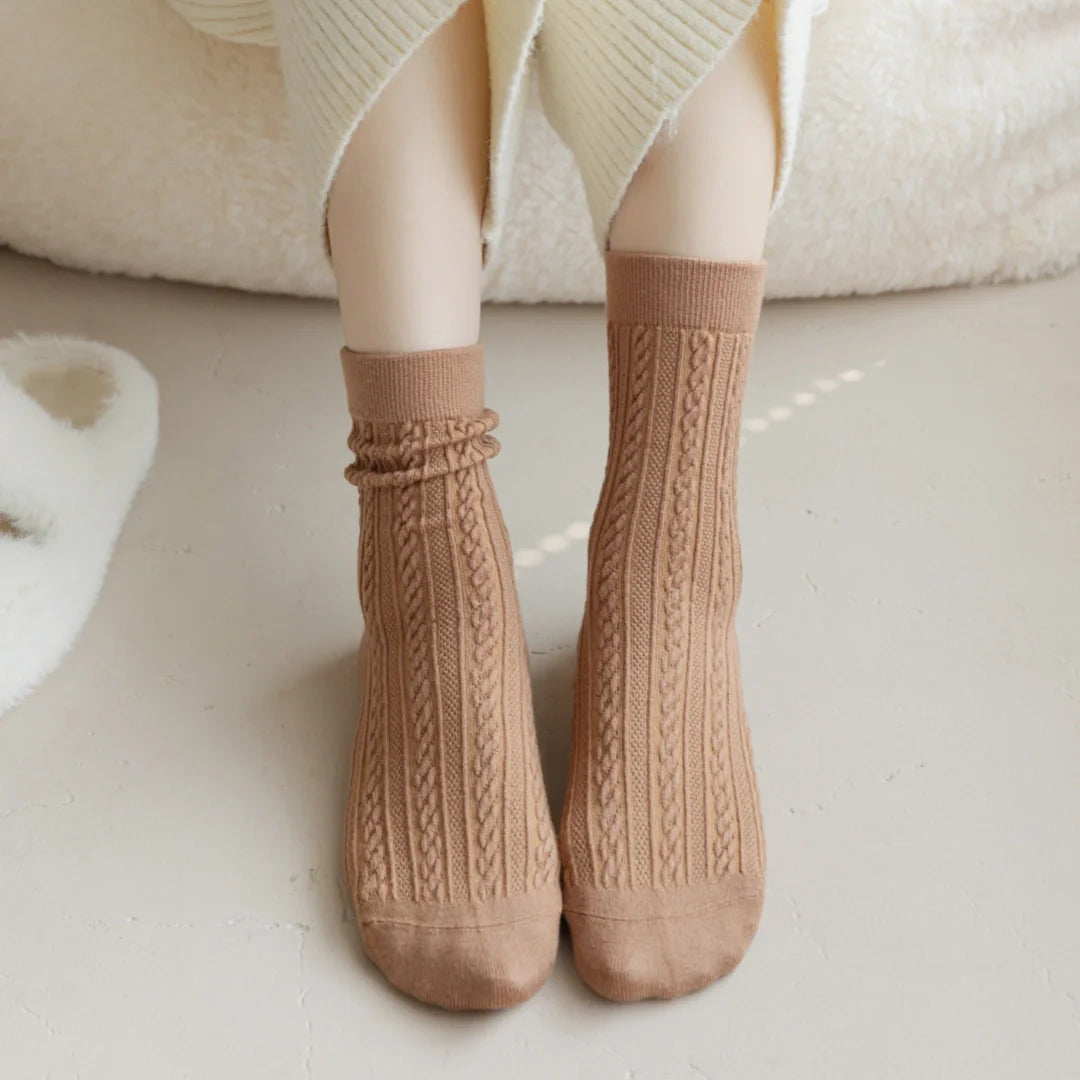 Soft Cable Crew Socks