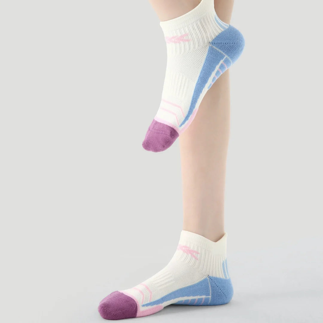 Performance Cushioned Ankle Socks - White