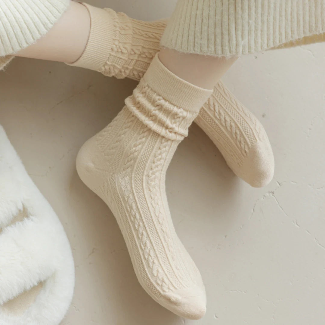 Soft Cable Crew Socks