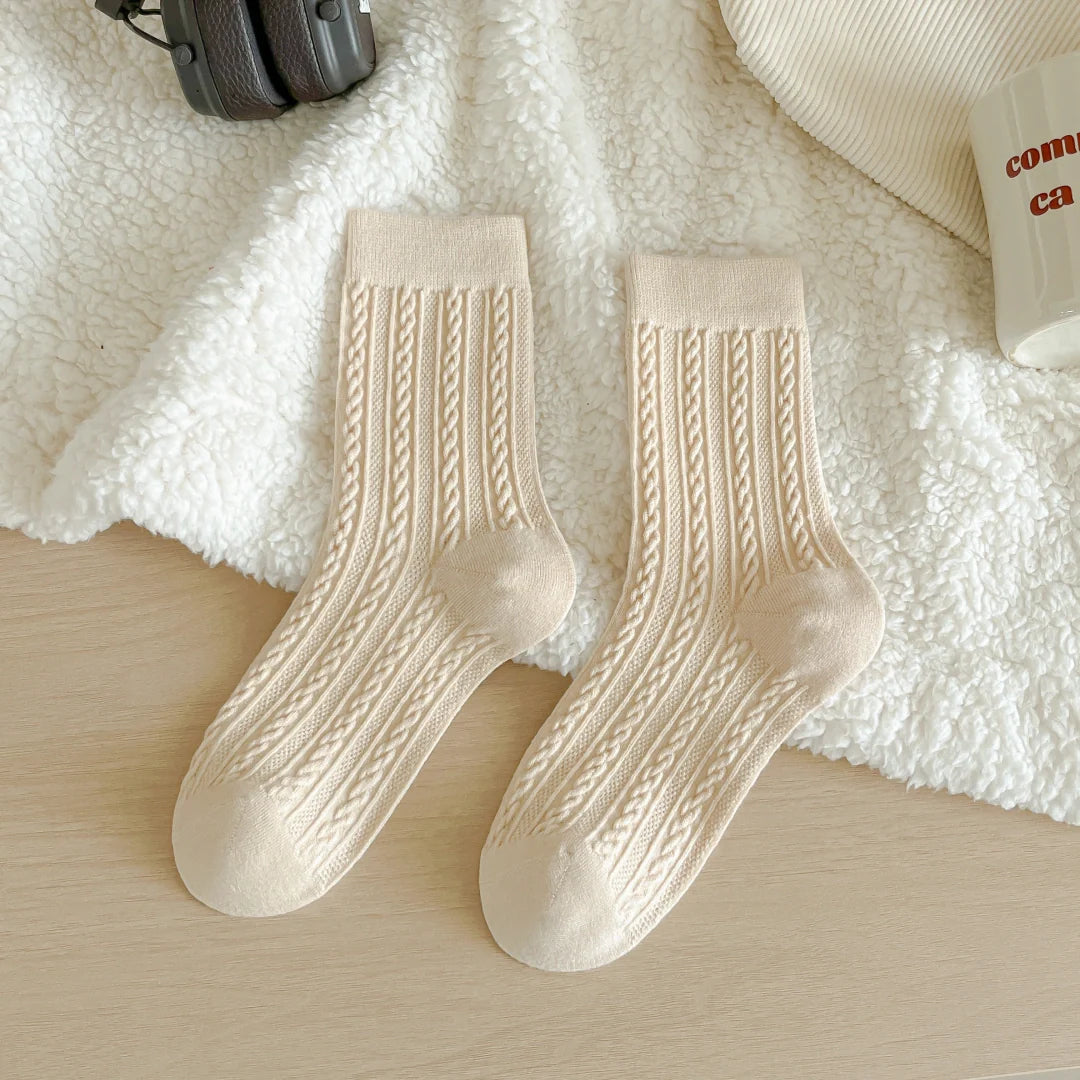 Soft Cable Crew Socks