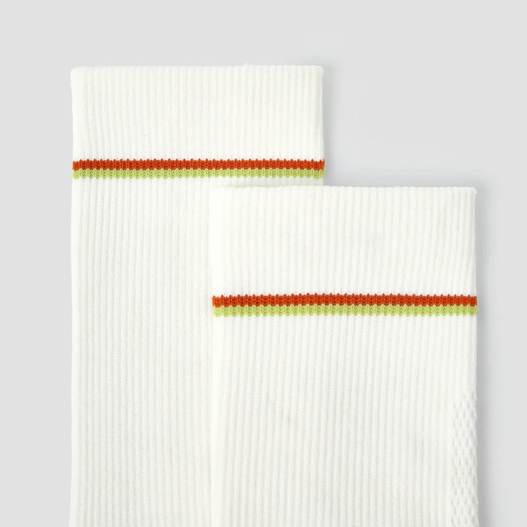 Micro-Compression Performance Knee-High - Berry