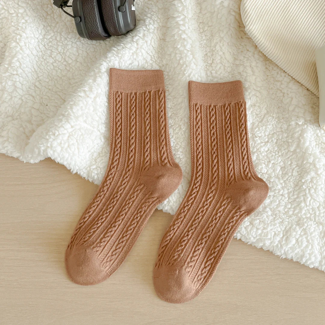 Soft Cable Crew Socks
