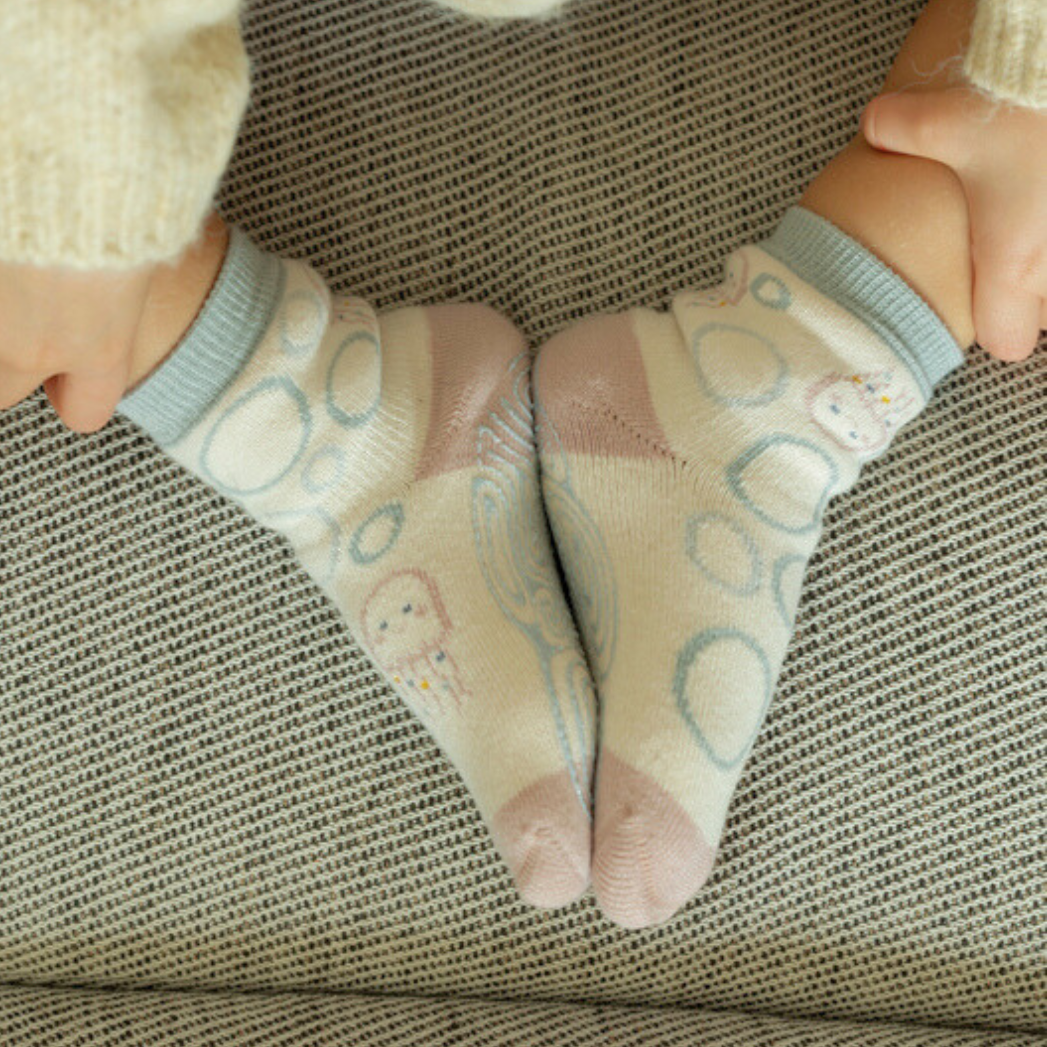 New- Into The Sea- Pink- Extra Warm- 4 Pairs of Stay-On Baby & Toddler Non-Slip Socks