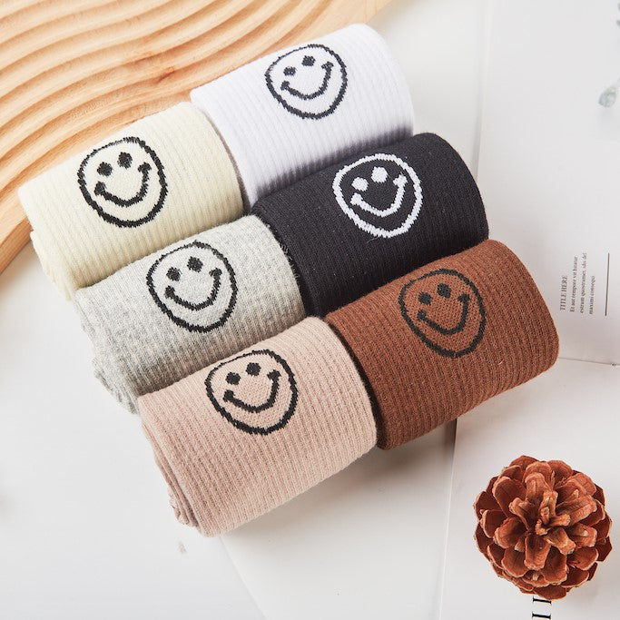 Unisex Simple Smiley Sock