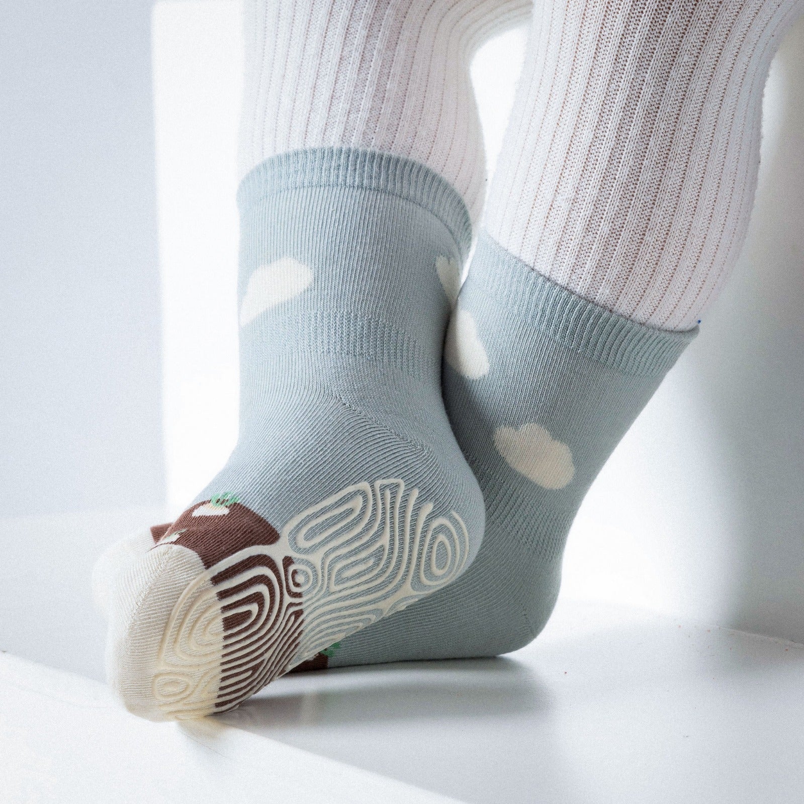 New- Rabbit & Mole- 4 Pairs of Stay-On Baby & Toddler Non-Slip Socks