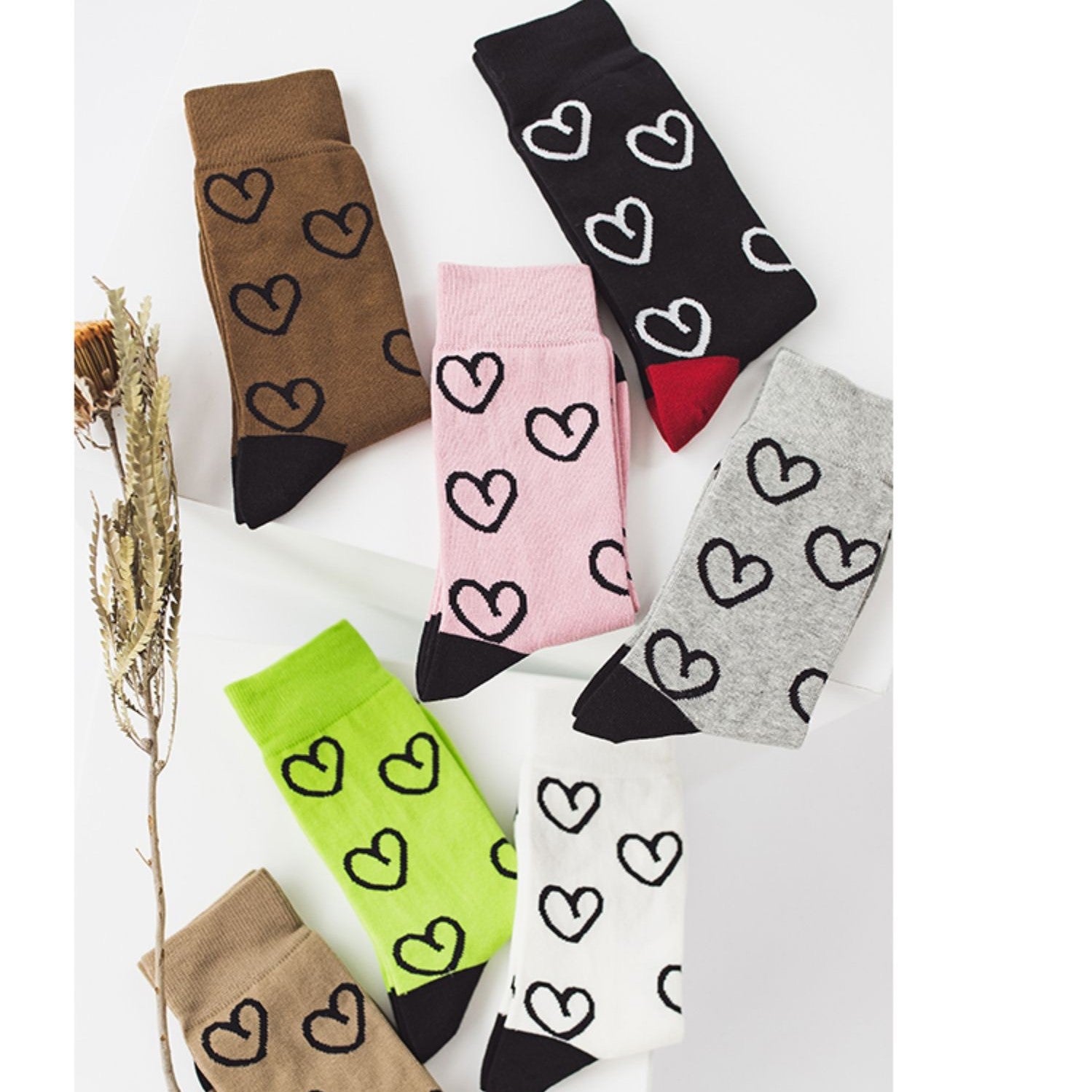 Unisex Premium Simple Heart Socks - Crew