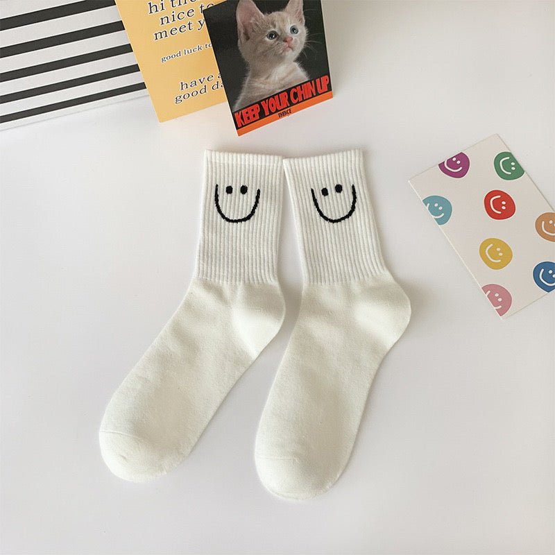 Women's Minimal Smiley Face Socks
