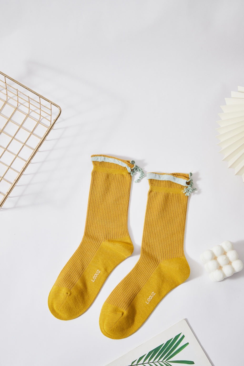 Women's Ruffle Charm Socks