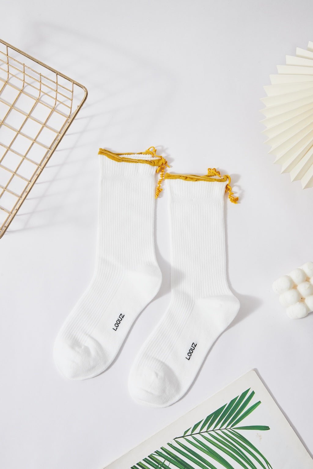 Women's Ruffle Charm Socks