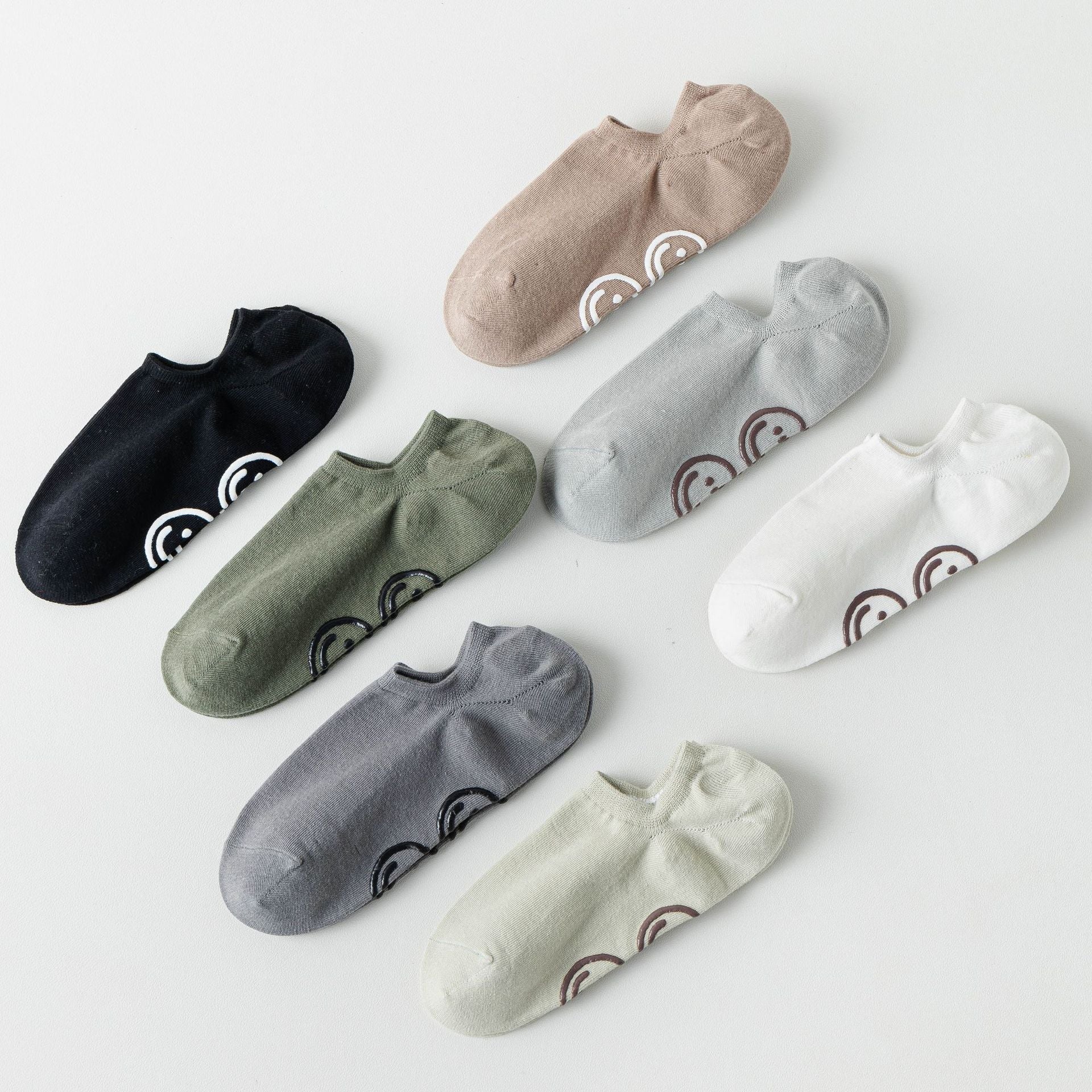 Women's Smiley Adhesive Non-Slip Low Cut Socks