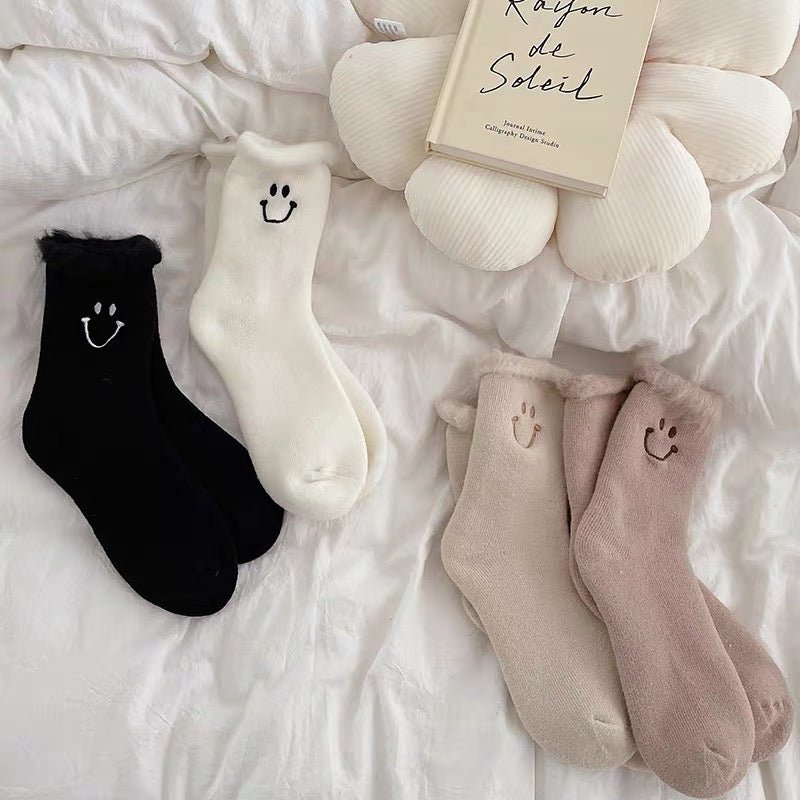 Women's Warm Smiley Socks